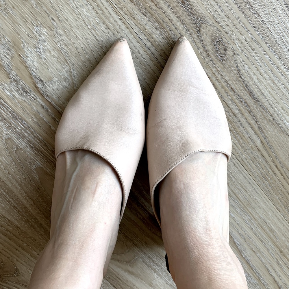 Good condition pointed heels